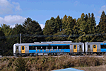 “HYBRID TRAIN”の文字 “HYBRID TRAIN”の文字